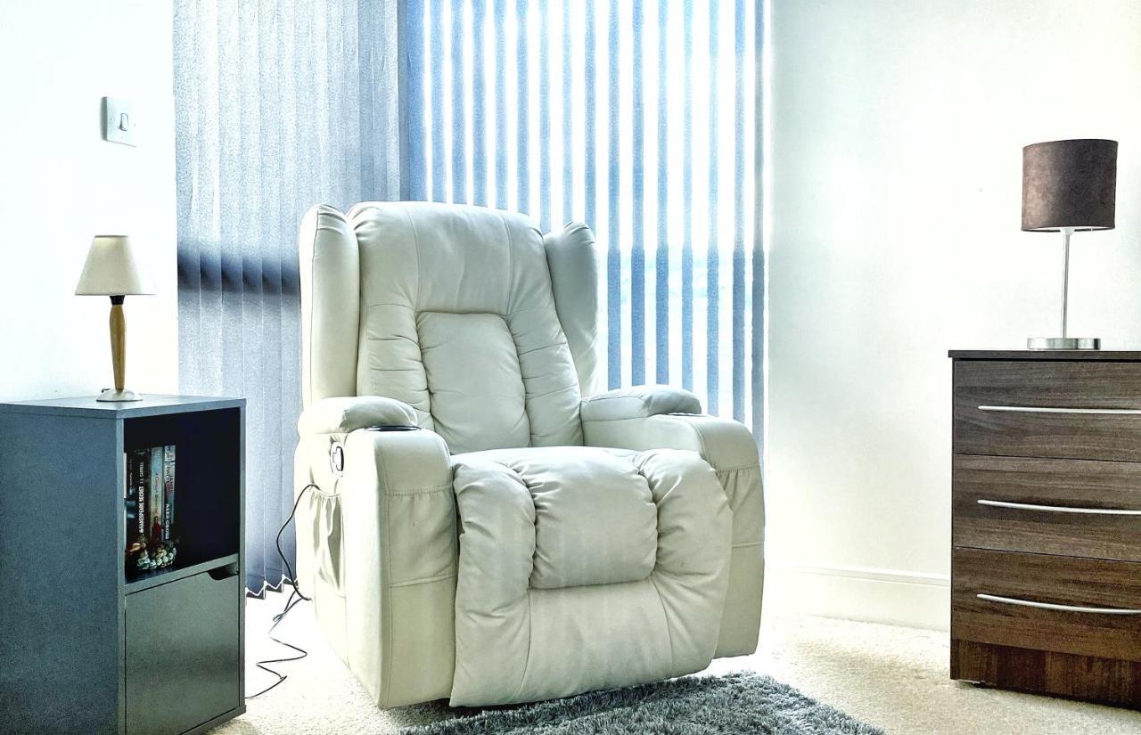 Artistic And Luxurious Apt With Sea View. Beach Side Swansea Exteriör bild