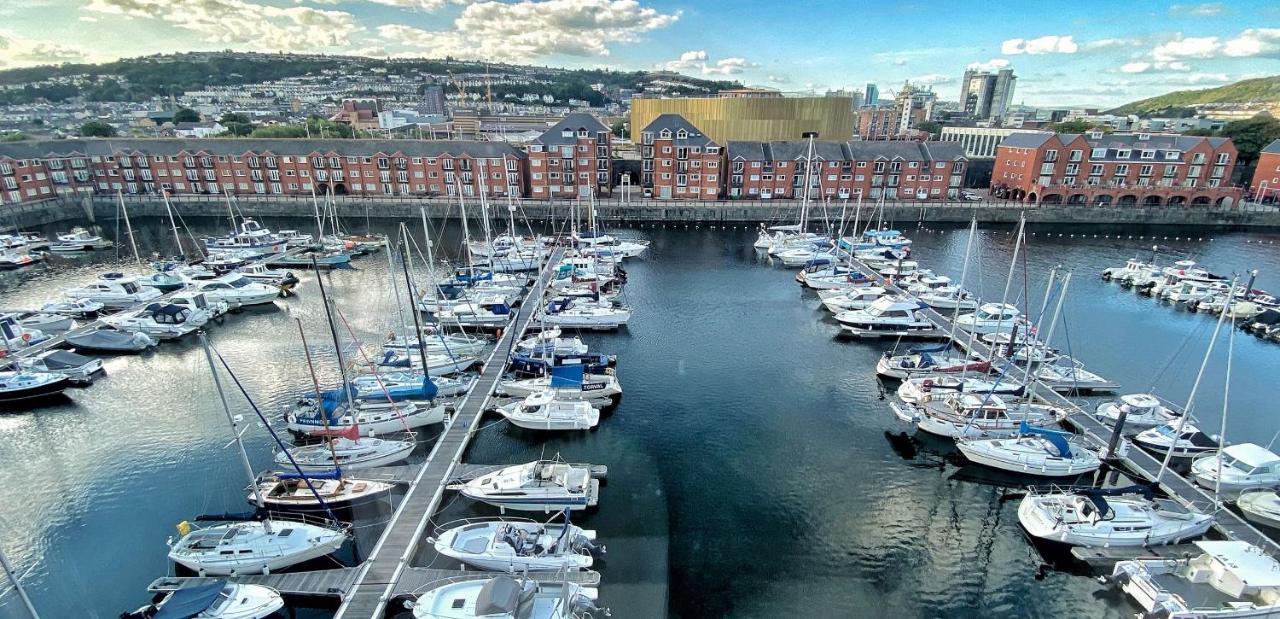 Artistic And Luxurious Apt With Sea View. Beach Side Swansea Exteriör bild